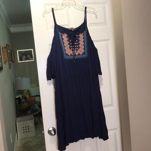 Luxology JC penny’s 24w blue embroidered dress